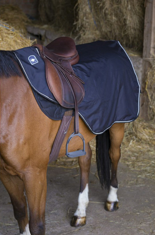 Riding World Wasserdichte Nierendecke mit Fleecefutter