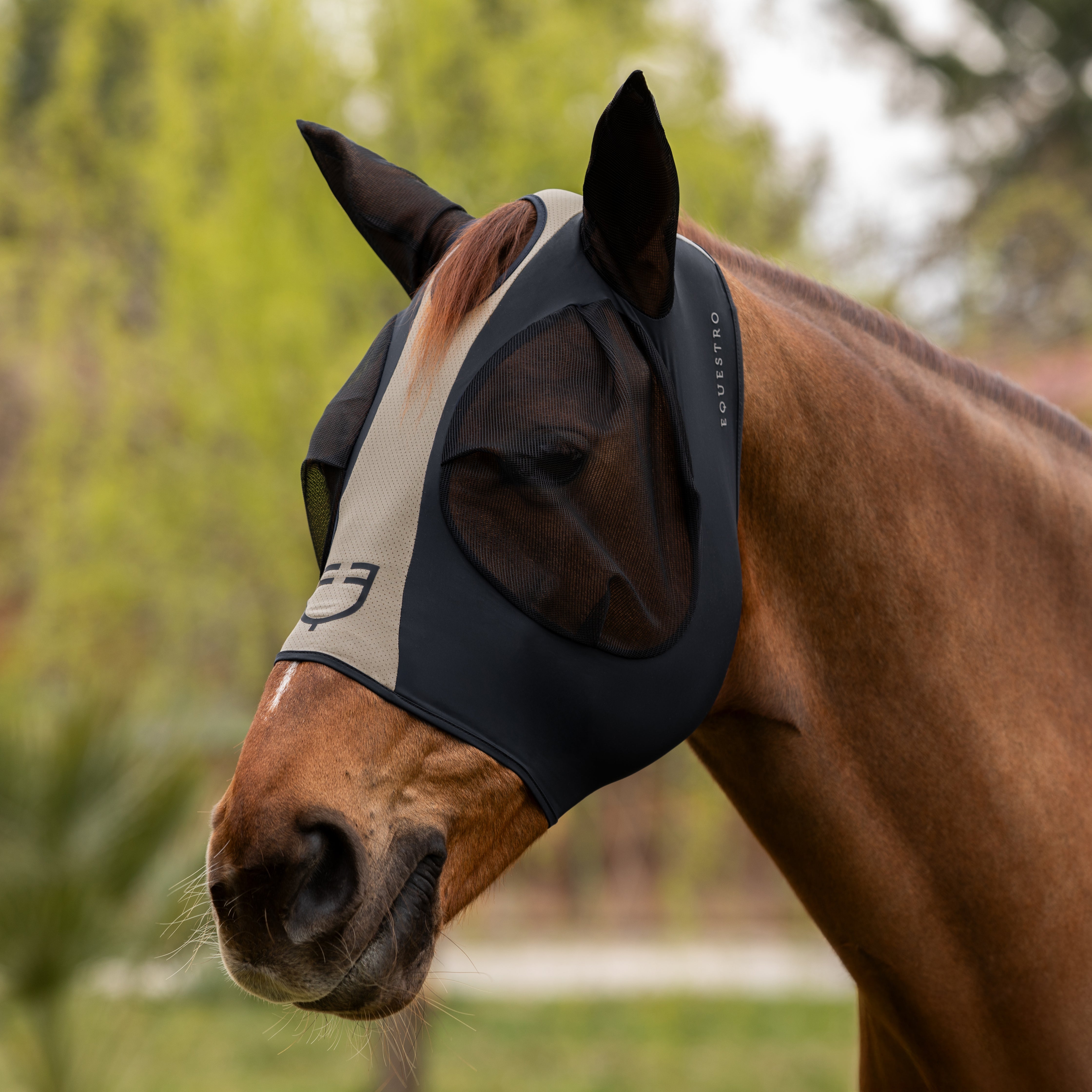 Masque anti-mouches en lycra avec protège-oreilles